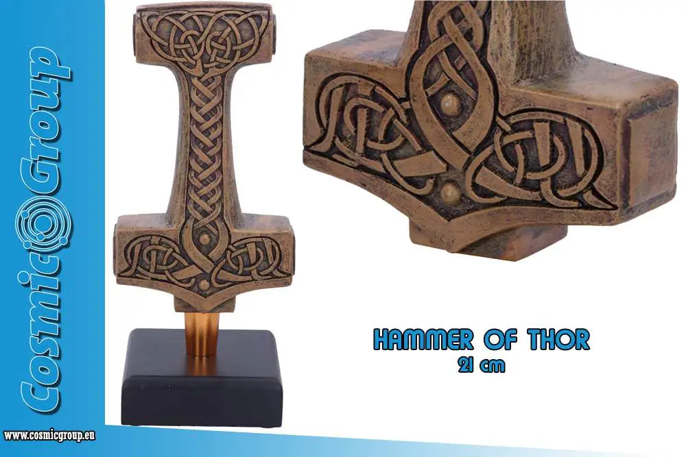 Statue hammer of thor